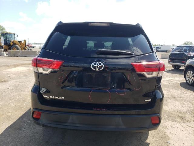 Photo 6 from auction – 2018 TOYOTA HIGHLANDER with VIN 5TDBZRFH6JS871578