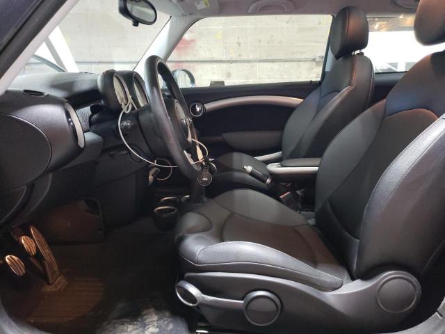 Photo 7 from auction – 2009 MINI COOPER S with VIN WMWMF735X9TT96799