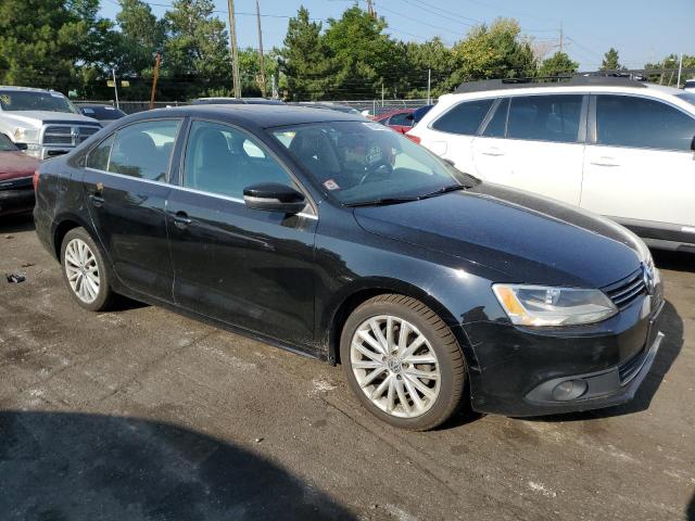 Photo 4 from auction – 2013 VOLKSWAGEN JETTA SEL with VIN 3VWLP7AJ2DM386400