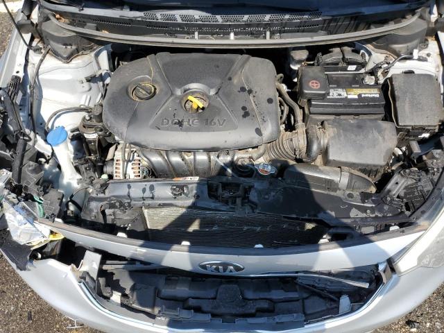 Photo 11 from auction – 2016 KIA FORTE LX with VIN KNAFK4A63G5571555