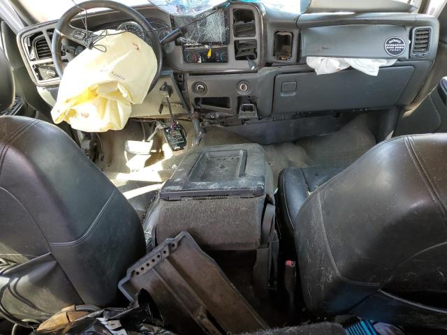 Photo 8 from auction – 2004 CHEVROLET 2500 with VIN 1GCHK23104F106500