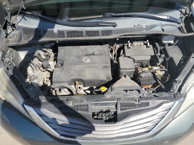 Photo 12 from auction – 2012 TOYOTA SIENNA XLE with VIN 5TDYK3DC4CS210461