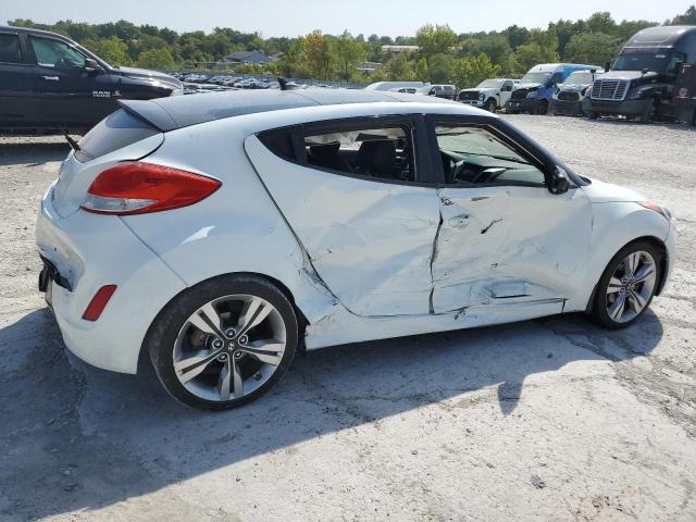 Photo 3 from auction – 2013 HYUNDAI VELOSTER with VIN KMHTC6AD1DU137693