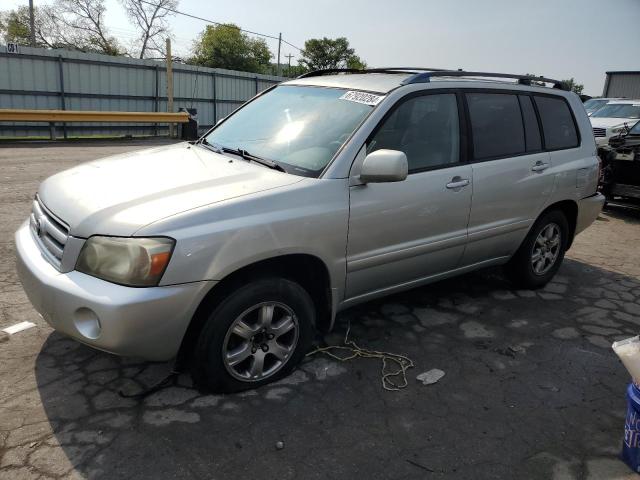 TOYOTA HIGHLANDER 2005 with VIN JTEDP21A350045422 - Photo from auction