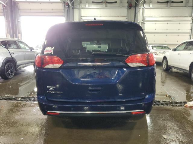 Photo 6 from auction – 2017 CHRYSLER PACIFICA T with VIN 2C4RC1BG7HR667809
