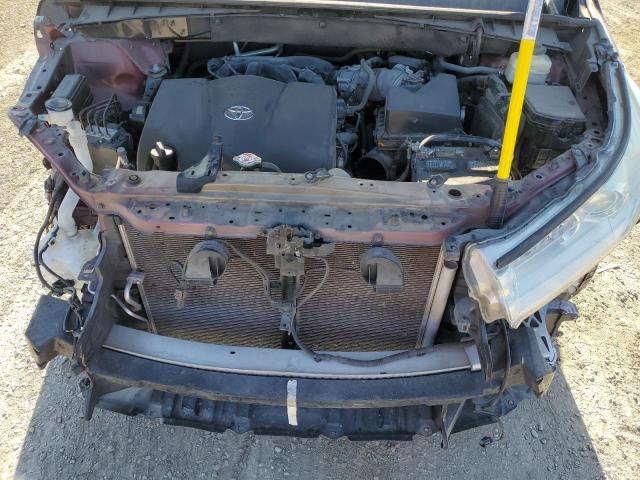 Photo 12 from auction – 2018 TOYOTA HIGHLANDER with VIN 5TDZZRFH7JS262742