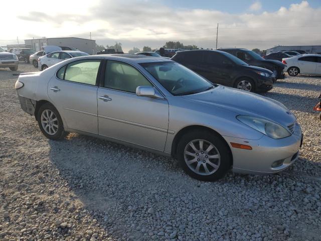Photo 4 from auction – 2002 LEXUS ES 300 with VIN JTHBF30GX20029061