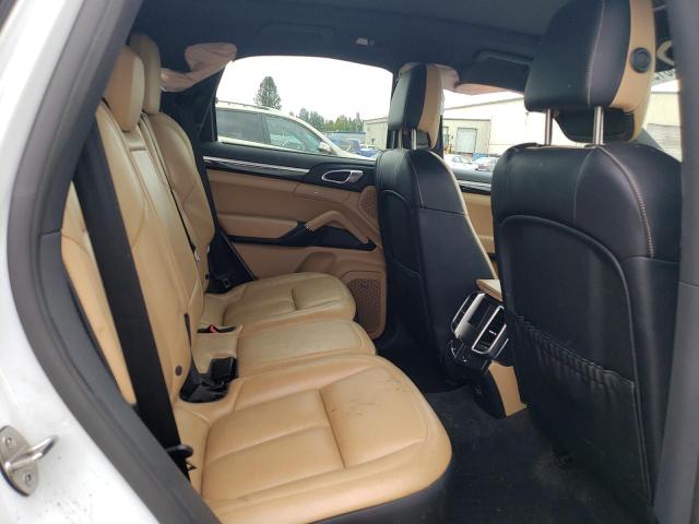 Photo 10 from auction – 2018 PORSCHE CAYENNE with VIN WP1AA2A26JKA03986