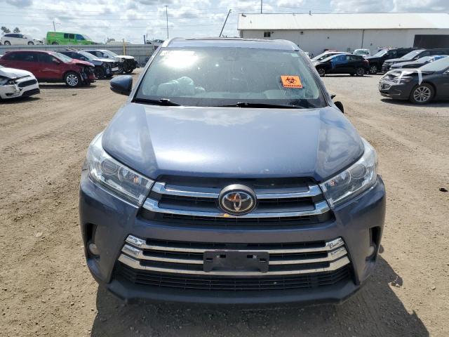 Photo 5 from auction – 2017 TOYOTA HIGHLANDER with VIN 5TDDZRFH8HS468432