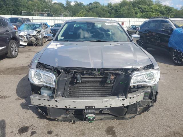 Photo 5 from auction – 2018 CHRYSLER 300 LIMITE with VIN 2C3CCAKG3JH268157