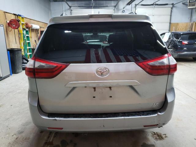 Photo 6 from auction – 2018 TOYOTA SIENNA LE with VIN 5TDJZ3DC2JS197865