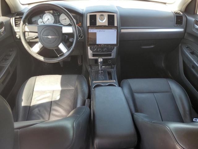 Photo 8 from auction – 2010 CHRYSLER 300 TOURIN with VIN 2C3CA5CV5AH195951