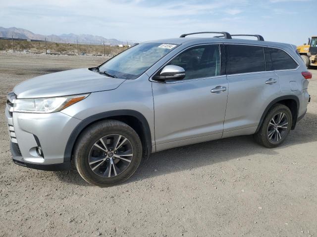 TOYOTA HIGHLANDER 2017 с VIN 5TDBZRFH0HS378120 - Фото с аукциона