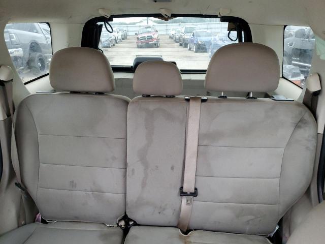 Photo 10 from auction – 2010 FORD ESCAPE XLT with VIN 1FMCU0DG0AKB54735