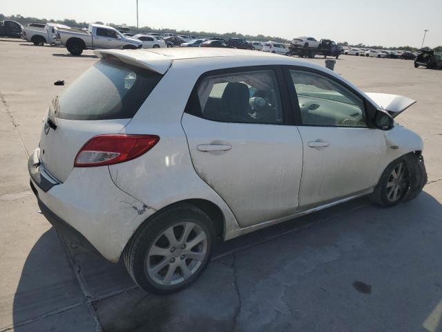 Photo 3 from auction – 2011 MAZDA MAZDA2 with VIN JM1DE1HZXB0117096