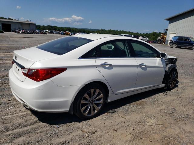 Photo 3 from auction – 2012 HYUNDAI SONATA SE with VIN 5NPEC4AC5CH414329