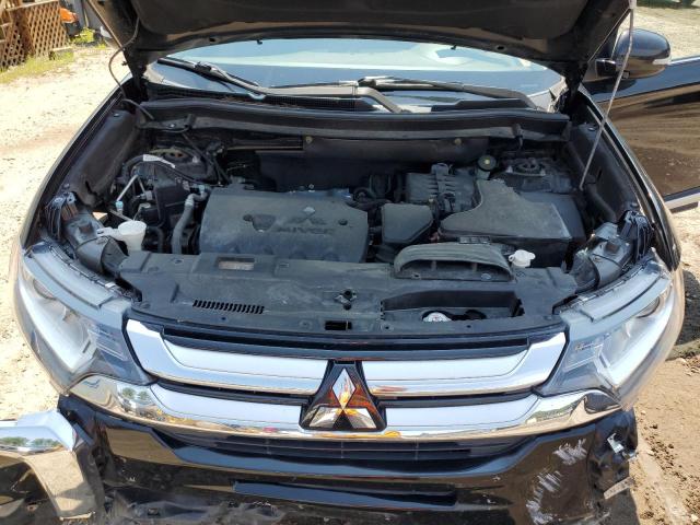 Photo 12 from auction – 2017 MITSUBISHI OUTLANDER with VIN JA4AZ3A32HZ062215