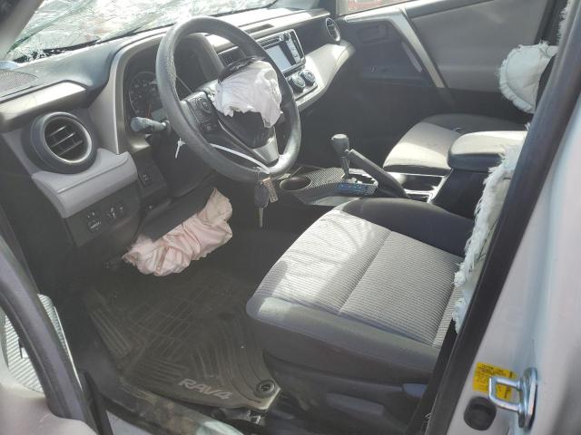 Photo 7 from auction – 2015 TOYOTA RAV4 LE with VIN JTMBFREV7FJ038652