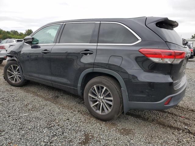 Photo 2 from auction – 2017 TOYOTA HIGHLANDER with VIN 5TDJZRFH7HS449521