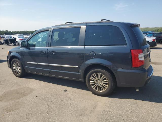 Photo 2 from auction – 2014 CHRYSLER TOWN & COU with VIN 2C4RC1CG4ER107224