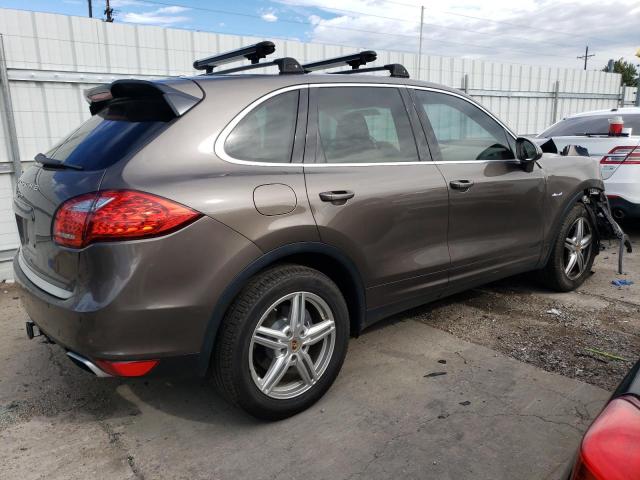 Photo 3 from auction – 2013 PORSCHE CAYENNE with VIN WP1AF2A25DLA41578