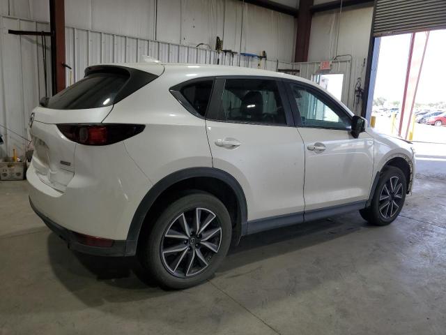 Photo 3 from auction – 2018 MAZDA CX-5 TOURI with VIN JM3KFBCM2J0468029