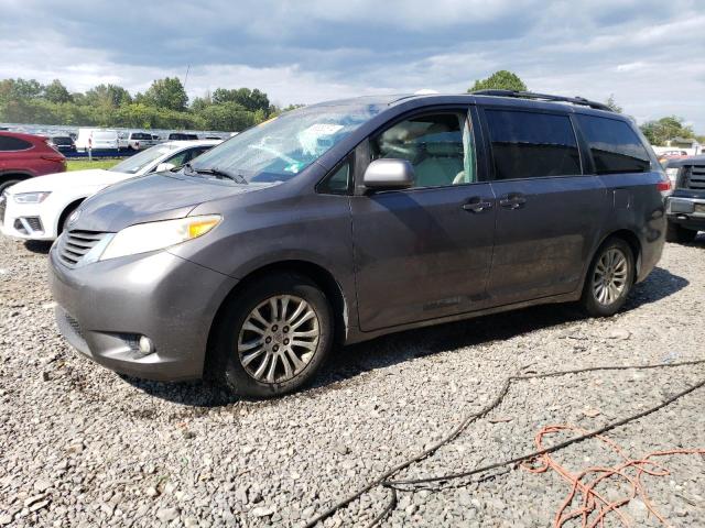 TOYOTA SIENNA XLE 2012 with VIN 5TDYK3DC3CS215618 - Photo from auction