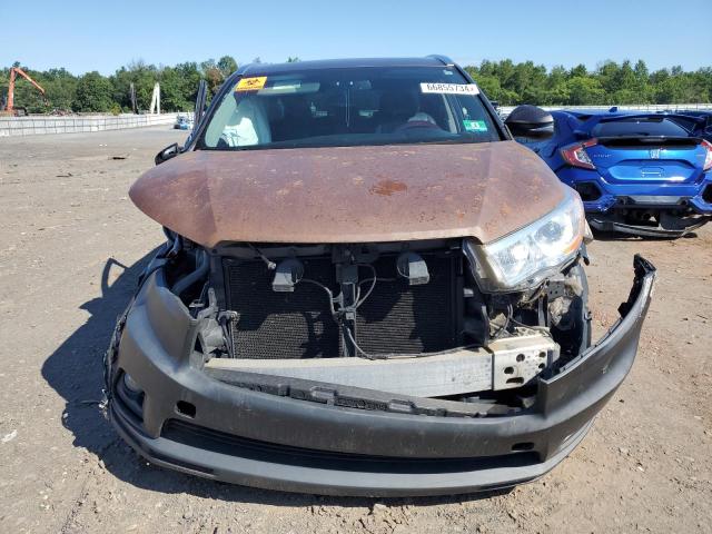 Photo 5 from auction – 2016 TOYOTA HIGHLANDER with VIN 5TDJKRFH9GS504702