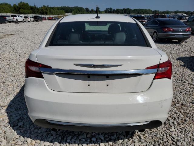 Photo 6 from auction – 2013 CHRYSLER 200 LIMITE with VIN 1C3CCBCG6DN634757