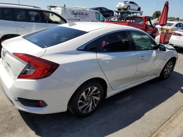 Photo 3 from auction – 2018 HONDA CIVIC EX with VIN 19XFC2F76JE202996