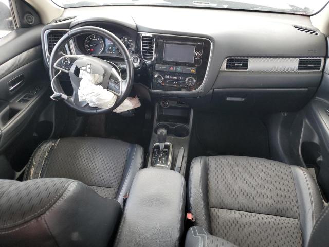 Photo 8 from auction – 2015 MITSUBISHI OUTLANDER with VIN JA4AD3A3XFZ011816