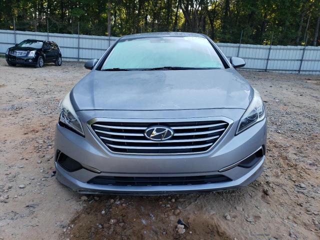 Photo 5 from auction – 2017 HYUNDAI SONATA SE with VIN 5NPE24AF3HH511887