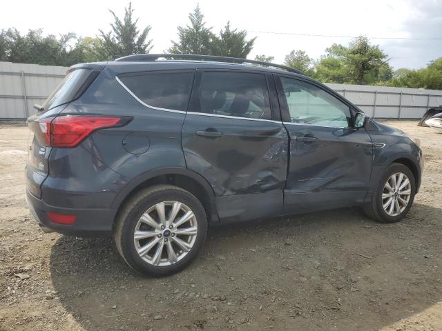 Photo 3 from auction – 2019 FORD ESCAPE SEL with VIN 1FMCU9HD4KUB44459
