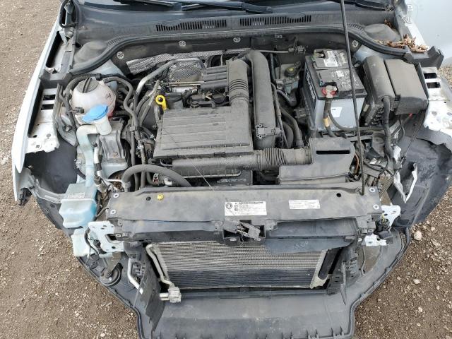 Photo 11 from auction – 2017 VOLKSWAGEN JETTA SE with VIN 3VWDB7AJ0HM393368