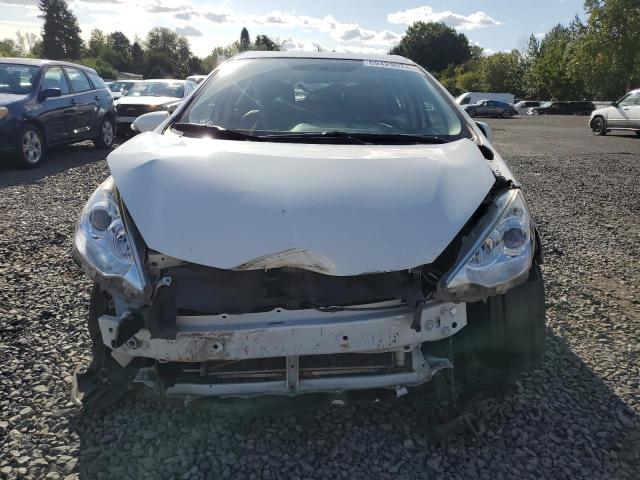 Photo 5 from auction – 2014 TOYOTA PRIUS C with VIN JTDKDTB37E1566986
