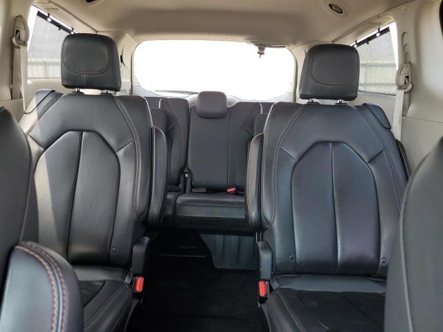Photo 10 from auction – 2017 CHRYSLER PACIFICA T with VIN 2C4RC1BG1HR809376