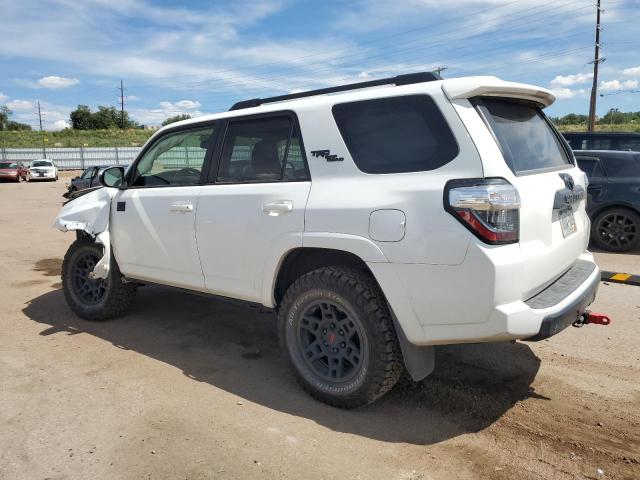 Photo 2 from auction – 2021 TOYOTA 4RUNNER SR with VIN JTEPU5JRXM5933387