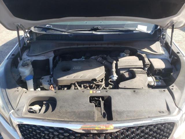 Photo 12 from auction – 2017 KIA SORENTO EX with VIN 5XYPH4A15HG269283