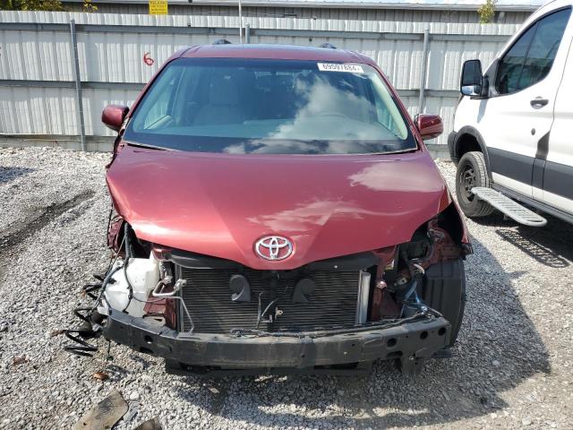 Photo 5 from auction – 2016 TOYOTA SIENNA XLE with VIN 5TDYK3DC9GS754072