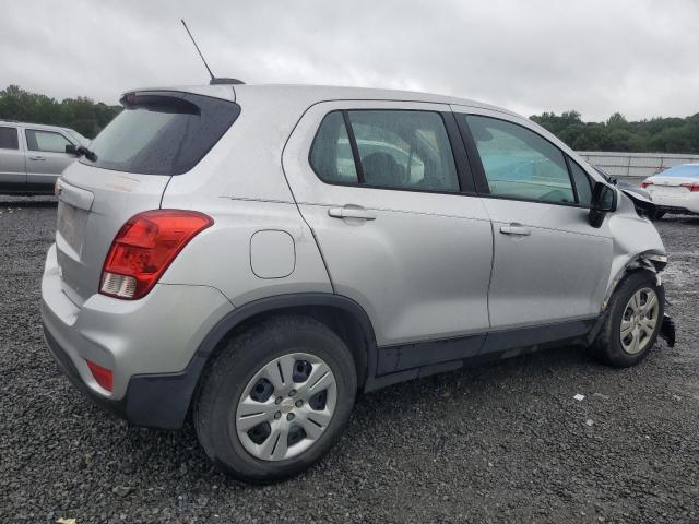 Photo 3 from auction – 2017 CHEVROLET TRAX LS with VIN KL7CJKSB2HB105124