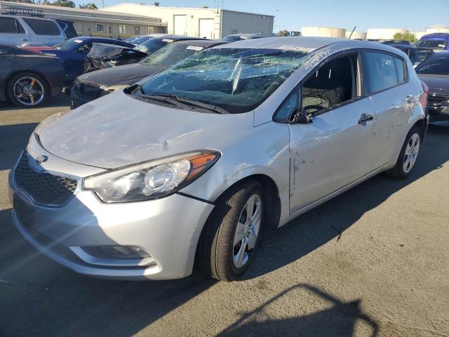 KIA FORTE LX 2016 with VIN KNAFK5A82G5599872 - Photo from auction