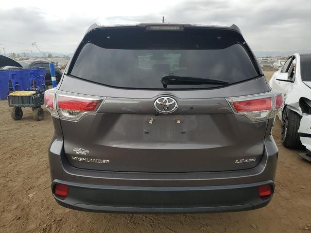 Photo 6 from auction – 2015 TOYOTA HIGHLANDER with VIN 5TDBKRFH2FS180737