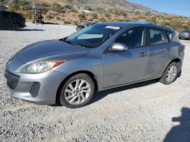 MAZDA 3 I 2013 with VIN JM1BL1LP0D1768799 - Photo from auction