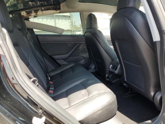 Photo 10 from auction – 2018 TESLA MODEL 3 with VIN 5YJ3E1EA5JF171965