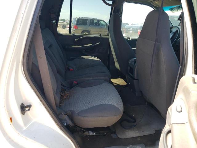 Photo 11 from auction – 2000 FORD EXPEDITION with VIN 1FMRU1566YLC25432
