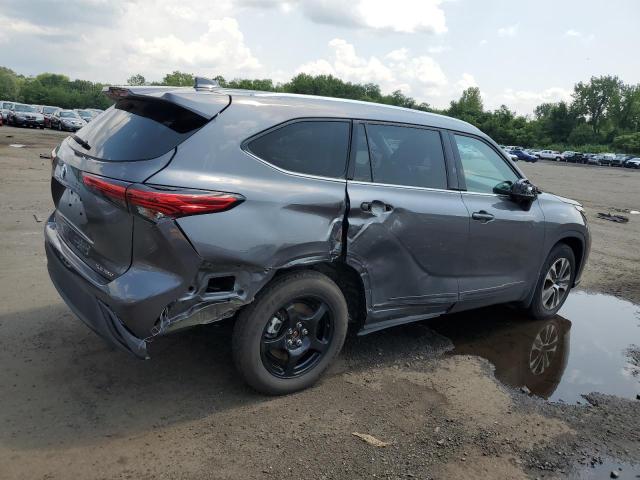 Photo 3 from auction – 2021 TOYOTA HIGHLANDER with VIN 5TDGZRBHXMS548411