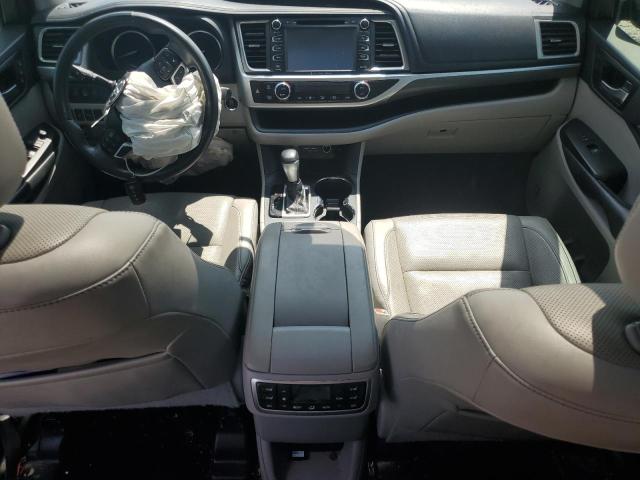 Photo 8 from auction – 2019 TOYOTA HIGHLANDER with VIN 5TDYZRFH4KS297493