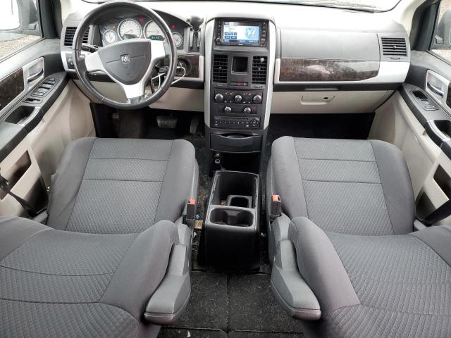 Photo 8 from auction – 2010 DODGE GRAND CARA with VIN 2D4RN6DX8AR489115