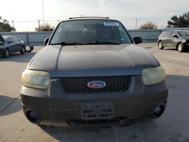 Photo 5 from auction – 2005 FORD ESCAPE XLT with VIN 1FMCU93135KD85135