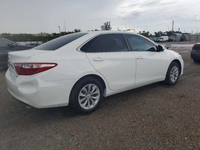 Photo 3 from auction – 2016 TOYOTA CAMRY LE with VIN 4T4BF1FK8GR569706
